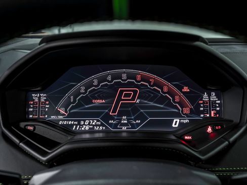 Used 2024 Lamborghini Huracan Tecnica RWD image 17