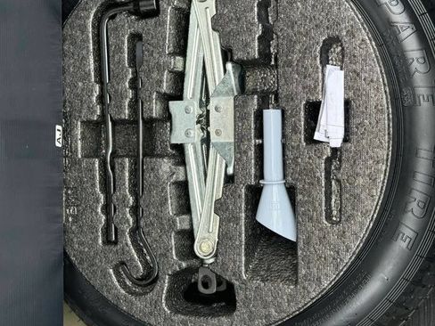 Used 2018 Honda Civic EX image 24