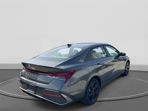 New 2026 Hyundai Elantra Sport FWD image 3