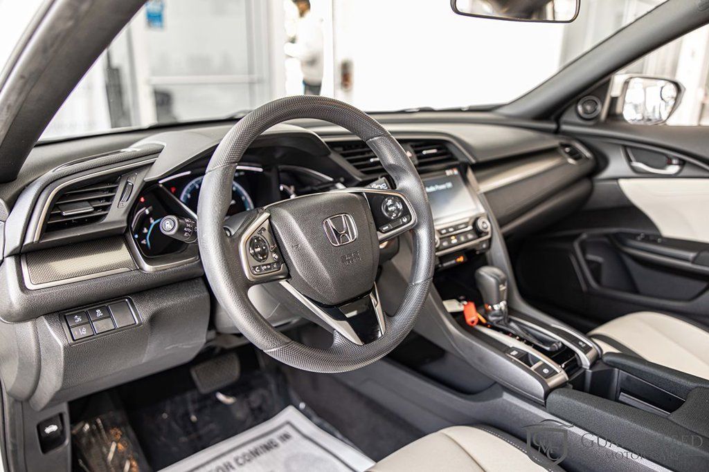 Used 2019 Honda Civic EX image 18