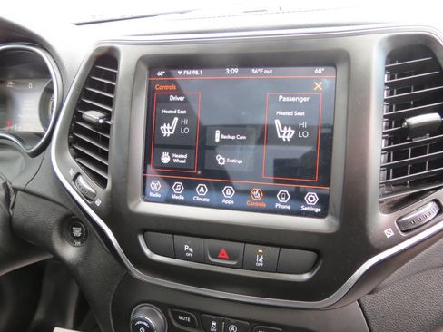 Used 2021 Jeep Cherokee Latitude Lux 80th Anniv w/ Quick Order Package 26U 80TH AWD/4WD image 11