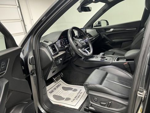 Used 2018 Audi SQ5 Prestige w/ Prestige Package image 20