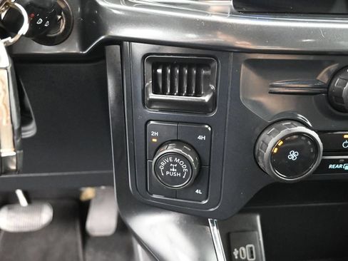 Certified 2025 Ford F150 STX w/ Equipment Group 200A AWD/4WD image 17