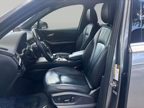 Used 2017 Audi Q7 2.0T Premium Plus w/ Premium Plus Package AWD/4WD image 9