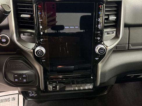 New 2026 RAM 2500 Big Horn AWD/4WD image 13