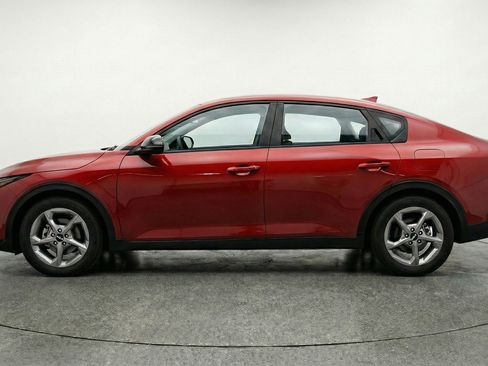 Used 2025 Kia K4 LXS image 5