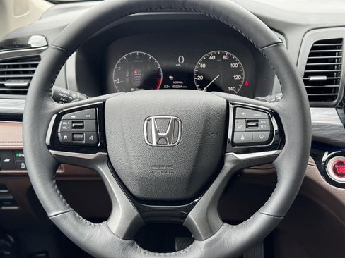 Certified 2026 Honda Odyssey Elite image 14