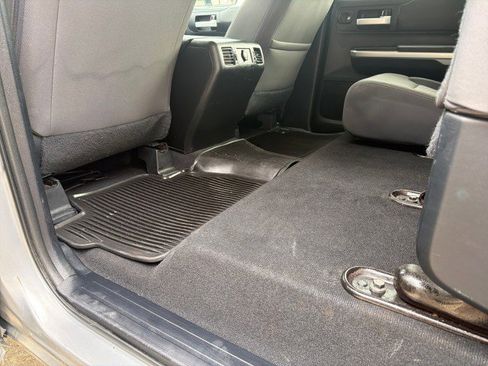 Used 2015 Toyota Tundra SR5 image 33