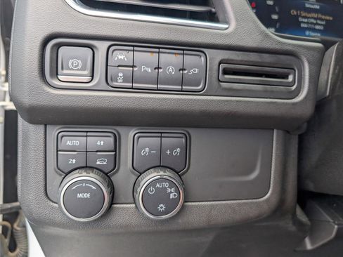 Used 2022 Chevrolet Tahoe LT AWD/4WD image 30