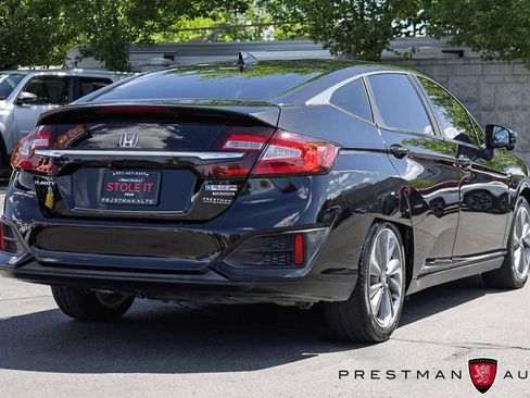 Used 2021 Honda Clarity Touring image 16
