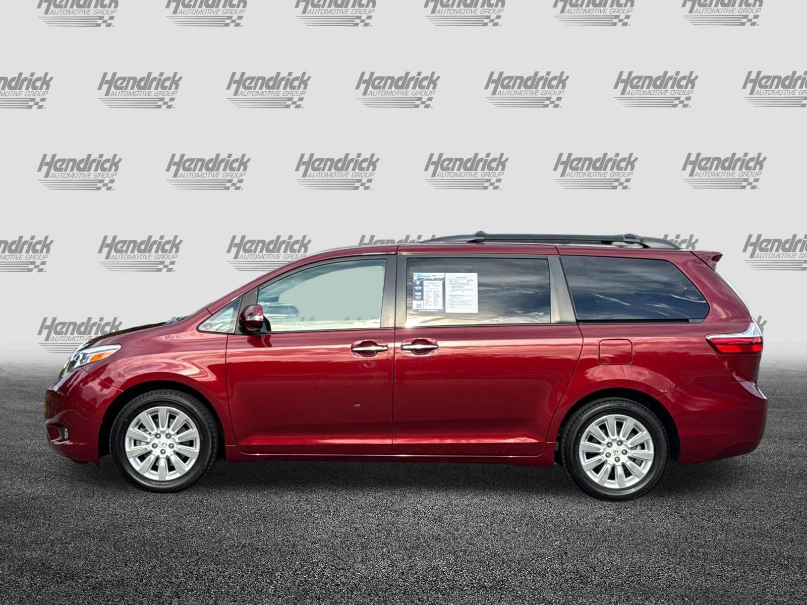 Used 2015 Toyota Sienna Limited Premium AWD/4WD image 8