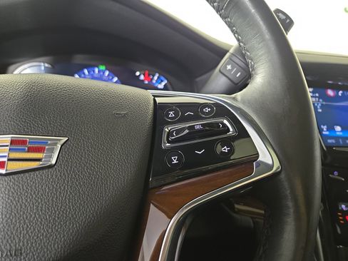 Used 2020 Cadillac Escalade Luxury image 18