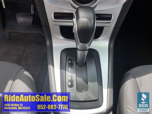 Used 2015 Ford Fiesta SE FWD image 19