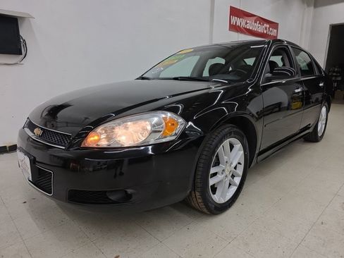 Used 2012 Chevrolet Impala LTZ FWD image 3