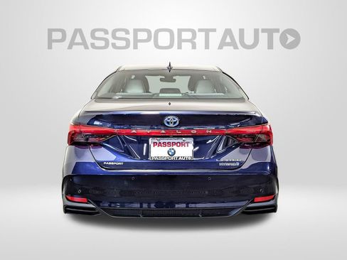 Used 2021 Toyota Avalon Limited w/ Advanced Safety Package image 6