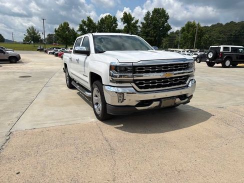 Used 2018 Chevrolet Silverado 1500 LTZ w/ Sport Package AWD/4WD image 3