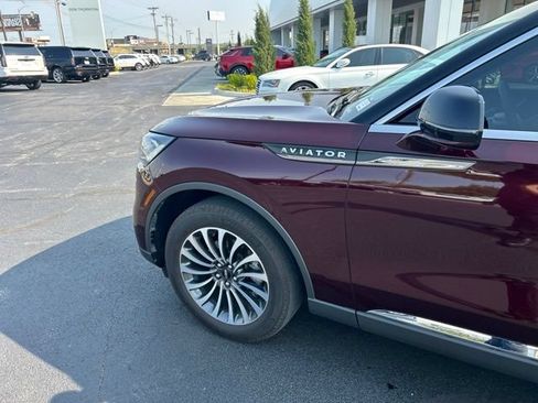 Used 2022 Lincoln Aviator AWD w/ Premium Package image 10