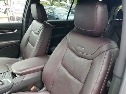 Certified 2023 Cadillac XT6 Premium Luxury w/ Technology Package image 19