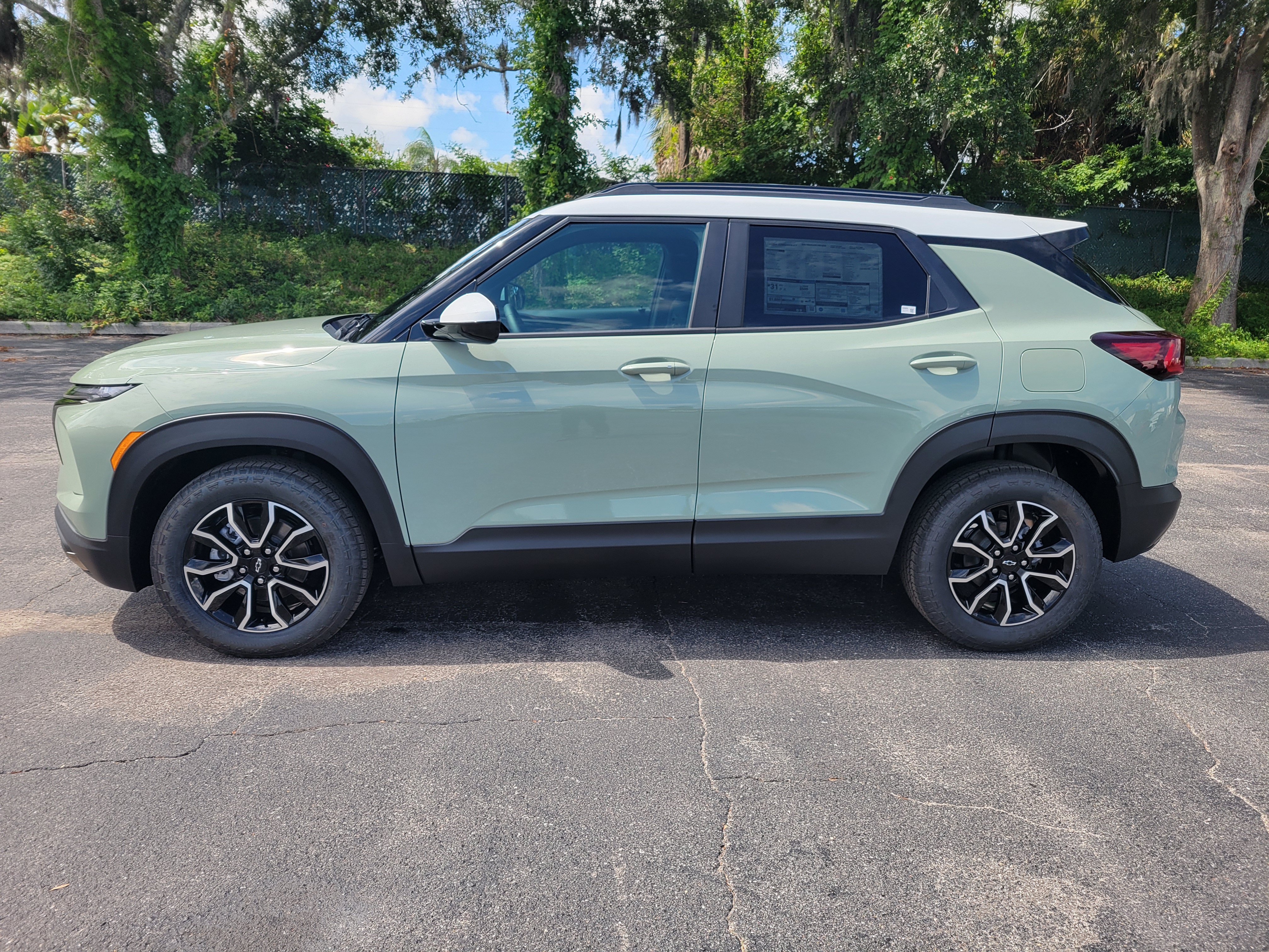 New 2026 Chevrolet TrailBlazer ACTIV w/ Convenience Package FWD image 11