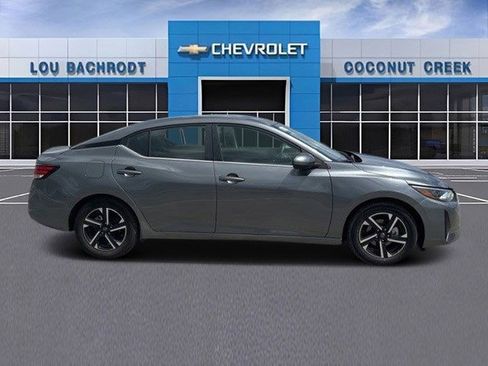 Used 2024 Nissan Sentra SV image 11