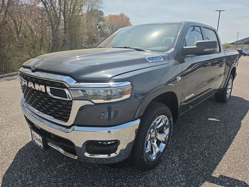 New 2026 RAM 1500 4x4 Crew Cab image 10