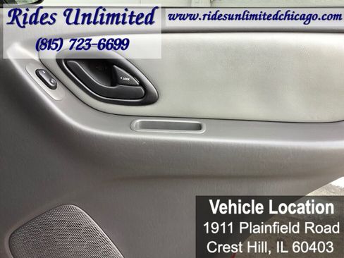 Used 2005 Ford Escape XLT image 24