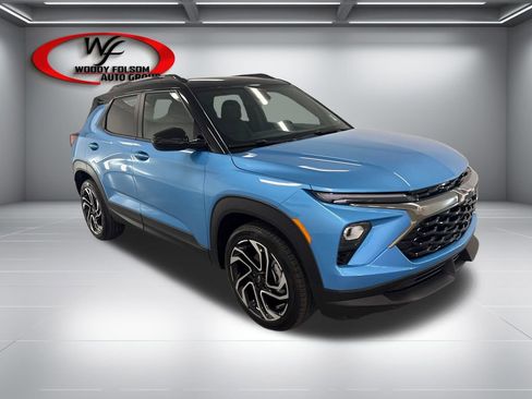 New 2026 Chevrolet TrailBlazer RS w/ Driver Confidence Package FWD image 3