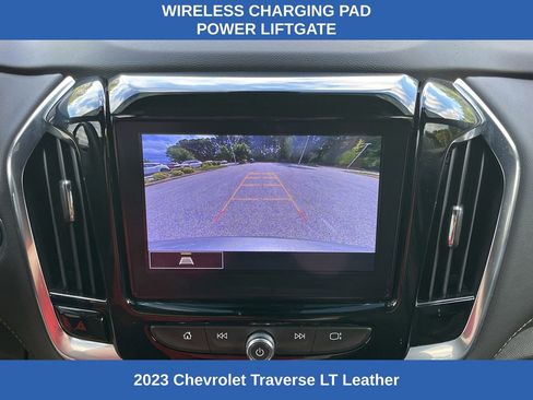 Used 2023 Chevrolet Traverse LT w/ LPO, Floor Liner Package AWD/4WD image 8
