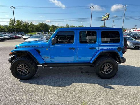 Used 2023 Jeep Wrangler Unlimited Rubicon 392 w/ Xtreme Recon 35" Tire Package AWD/4WD image 28