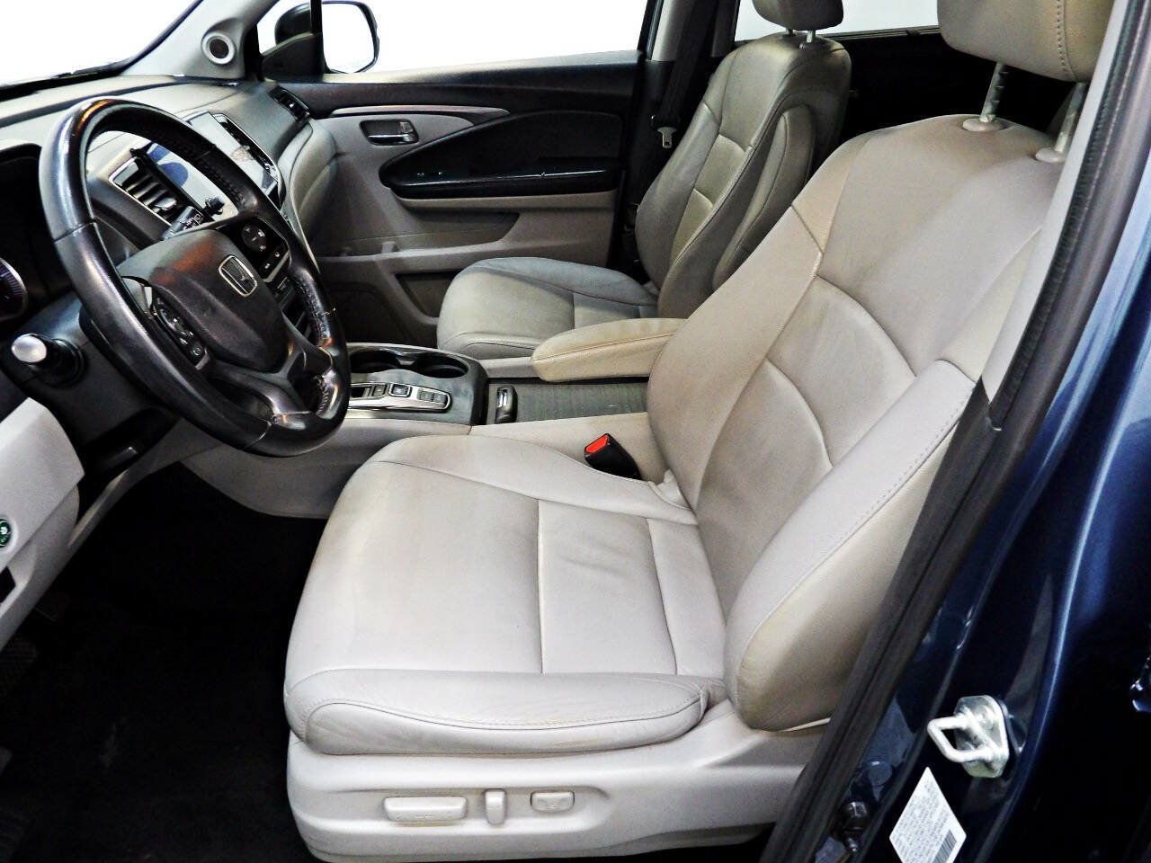 Used 2022 Honda Pilot Special Edition image 8