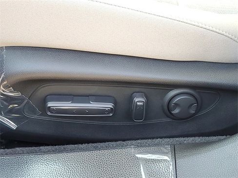 New 2025 Honda Accord SE image 16