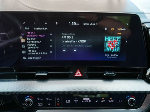 Certified 2025 Kia Sportage SX Prestige AWD/4WD image 22