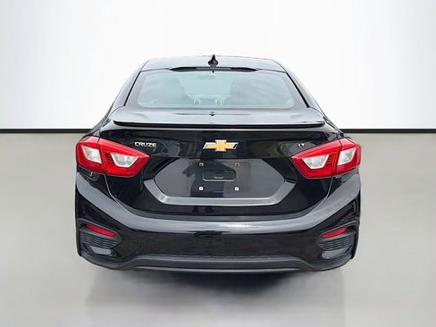 Used 2016 Chevrolet Cruze LT w/ Convenience Package FWD image 7