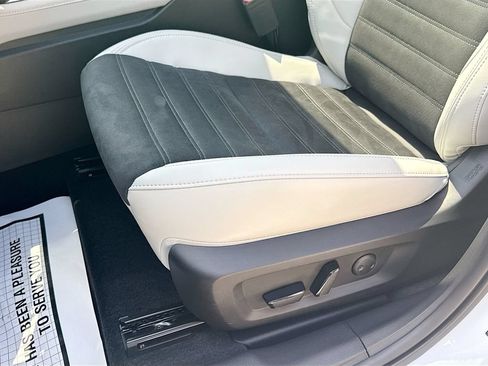 New 2026 Mitsubishi Outlander SE AWD/4WD image 20