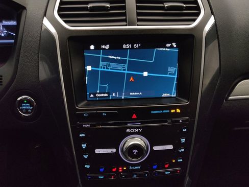 Used 2017 Ford Explorer Sport w/ Equipment Group 401A AWD/4WD image 25
