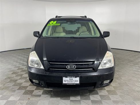 Used 2006 Kia Sedona LX image 18