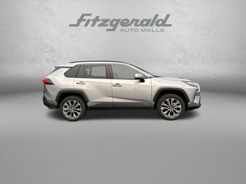Used 2025 Toyota RAV4 XLE Premium w/ Weather Package AWD/4WD image 9