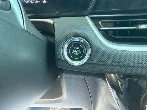 Used 2025 Chevrolet TrailBlazer LT FWD image 9