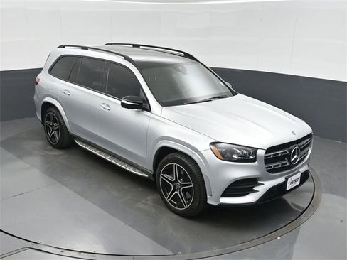 Used 2021 Mercedes-Benz GLS 580 4MATIC image 38