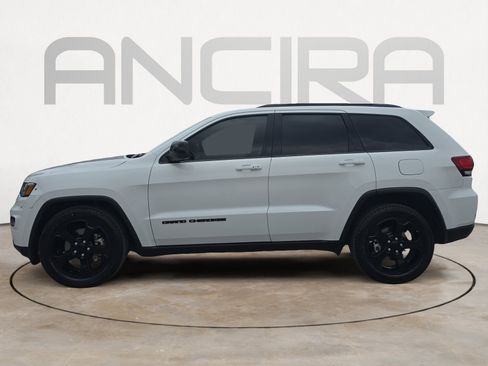 Used 2021 Jeep Grand Cherokee Freedom Edition image 7