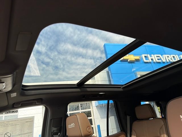 New 2026 Chevrolet Tahoe High Country AWD/4WD image 26