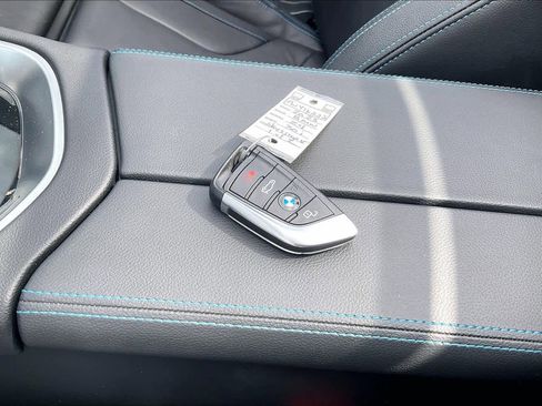 Used 2023 BMW Z4 sDrive30i w/ Premium Package RWD image 13