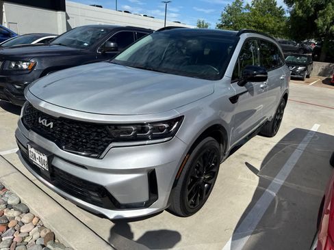 Used 2022 Kia Sorento SX FWD image 3