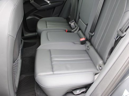 Used 2025 Audi Q5 Premium Plus w/ Premium Plus AWD/4WD image 23
