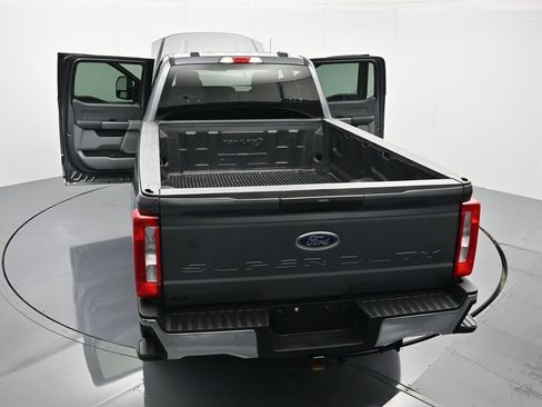 Used 2025 Ford F250 XLT image 46