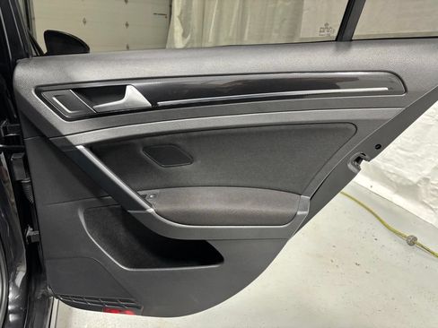 Used 2017 Volkswagen GTI S FWD image 46