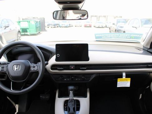 New 2026 Honda HR-V LX image 30