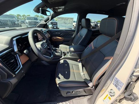 New 2026 GMC Canyon AT4 AWD/4WD image 24
