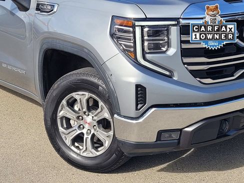 Used 2025 GMC Sierra 1500 SLT AWD/4WD image 9