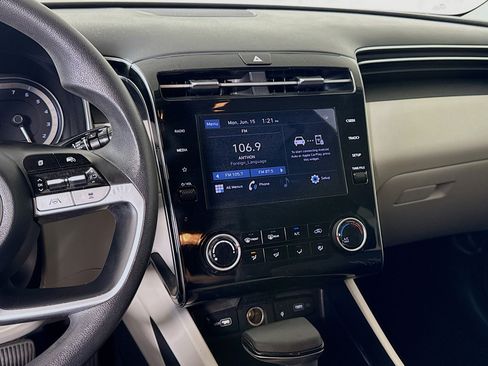 Used 2023 Hyundai Tucson SEL FWD image 18